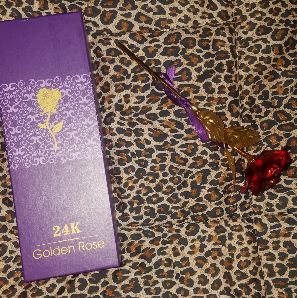 24K Gold Rose (Red) - Picture 3 of 6